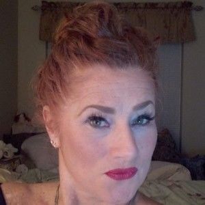 Meet your Posher, Annie